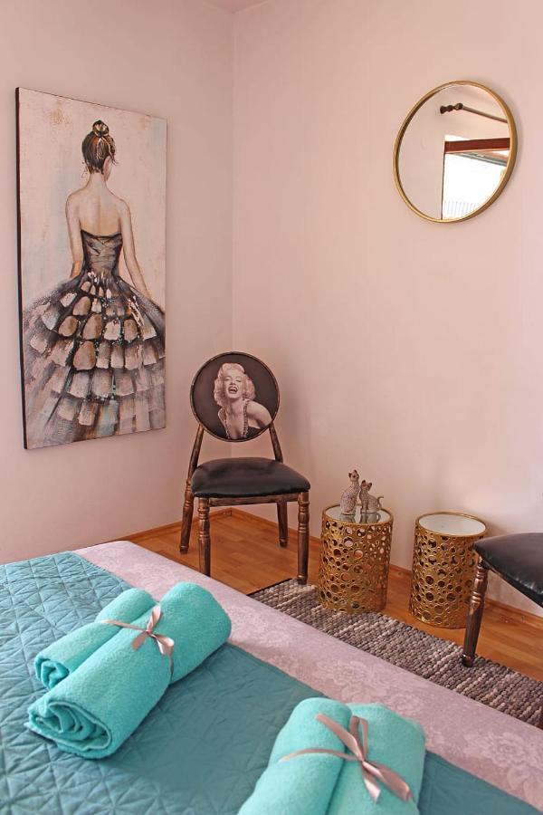 Apartments Gabriela Drvenik  Ngoại thất bức ảnh